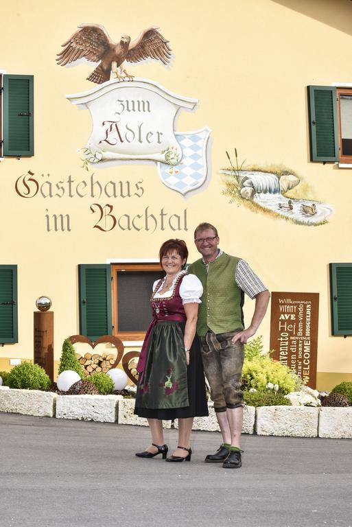 Landhotel Zum Adler Oberbechingen Bagian luar foto
